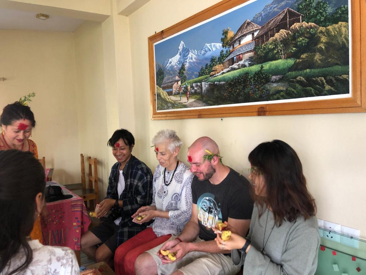 Hotel October Inn Pokhara Eksteriør bilde